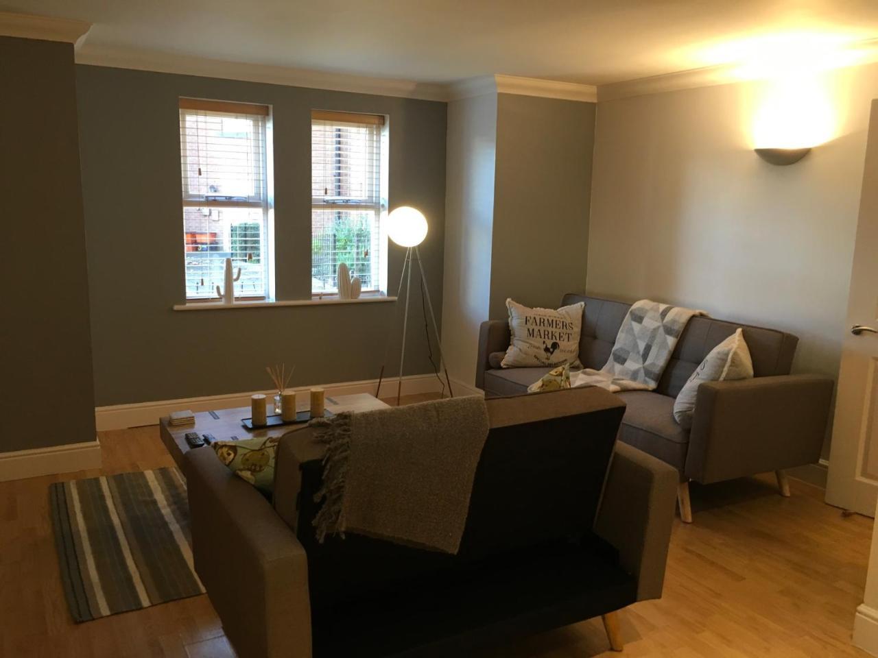 Appartamento Godwin Court 21 Swindon Esterno foto