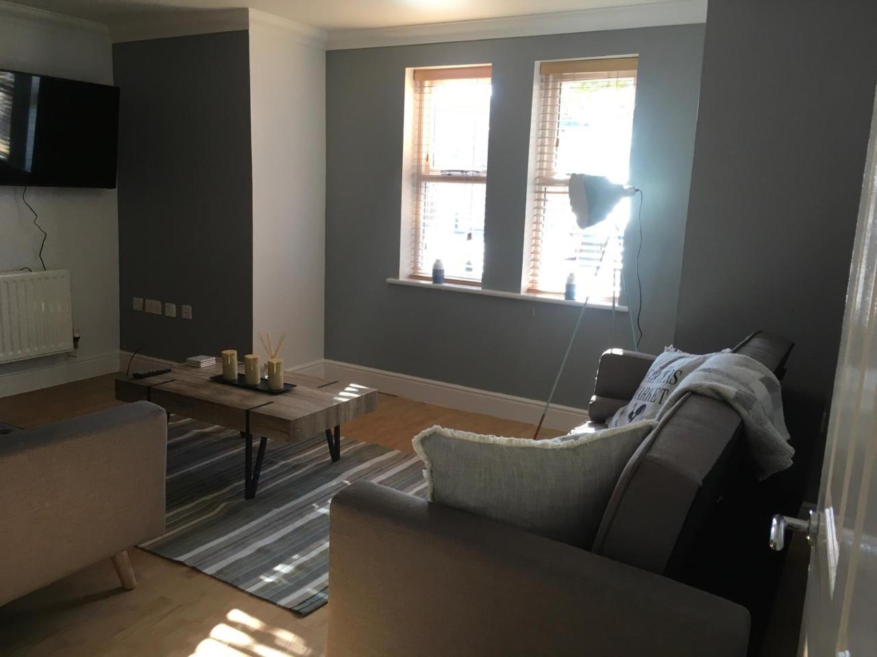Appartamento Godwin Court 21 Swindon Esterno foto